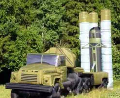 新疆大型导弹仿真车