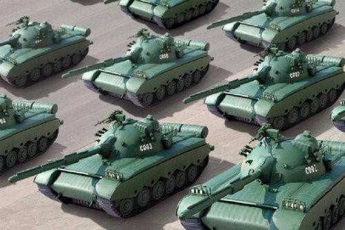 新疆并排军用坦克