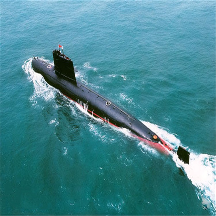 新疆中国核潜艇充气模型